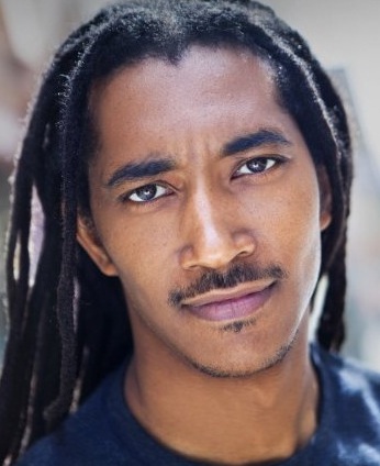 Актер Стивен Скотт