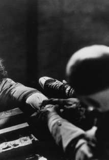 Актер Джон Уолш