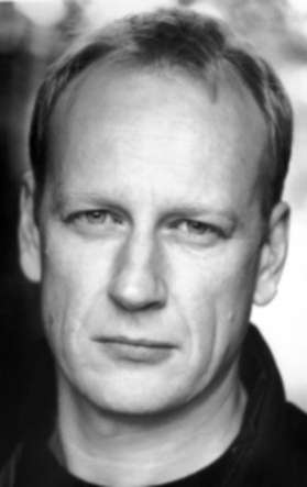 Актер Найджел Хатингс