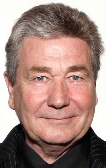 Актер Вик Армстронг