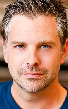 Актер Дэвид Ингрэм