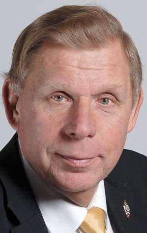 Актер Александр Пятков