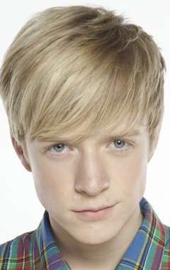 Актер Мэттью Джеймс  Томас