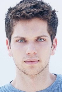 Актер Ник Холмс