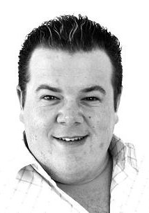 Актер Гарет Мэйсон