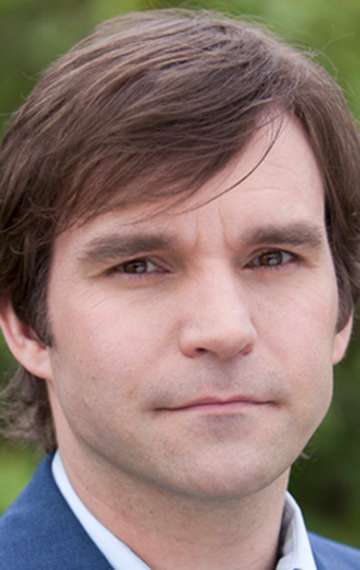 Актер Джофф Густафссон