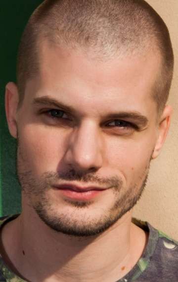 Фото Джей Брэннан