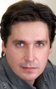 Актер Алексей Мясников