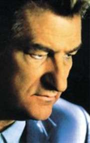 Актер Эдди Митчелл