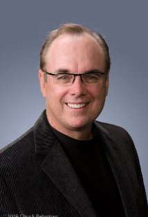 Актер Дерек Бартон