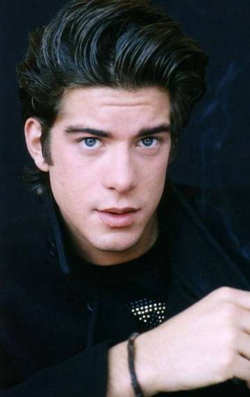 Актер Филипп Данне