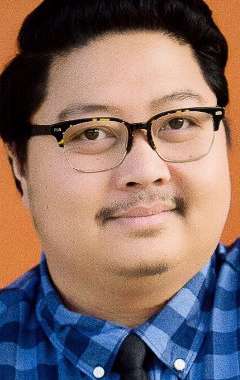 Актер Джейсон Рогель