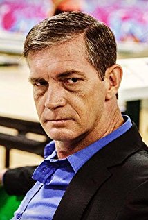 Актер Рон Келли