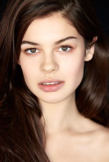 Актер Кэролайн Дэй