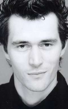 Актер Деклан Хэннигэн