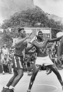 Актер Чарльз Гитонга Майна