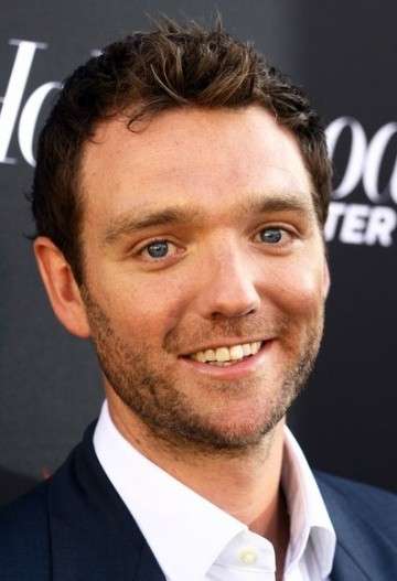 Актер Том МакКэй