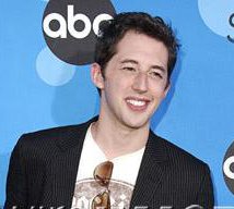 Актер Джош Гризетти