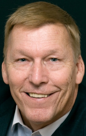 Актер Ник Томас-Уэбстер