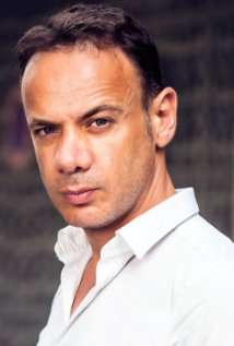 Актер Марк Брун