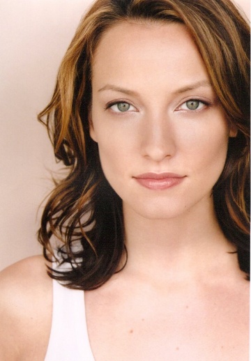 Актер Аджа Эванс