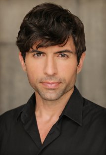 Актер Скотт Берн