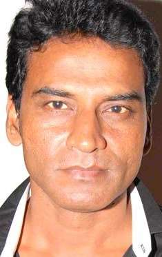 Актер Дайя Шанкар Пандеу