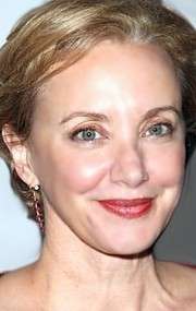 Актер Дж. Смит-Камерон