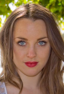 Актер Ханна Дуглас