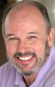 Актер Ларри Дотсон