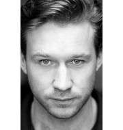 Актер Бен Райтон