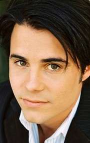 Актер Нэйтан Уэст