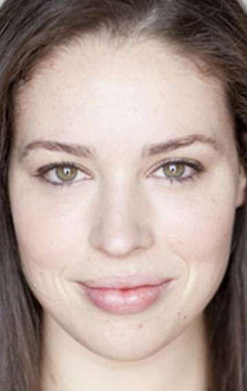 Фото Девон Вуд