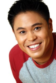 Актер D.J. Пэрис