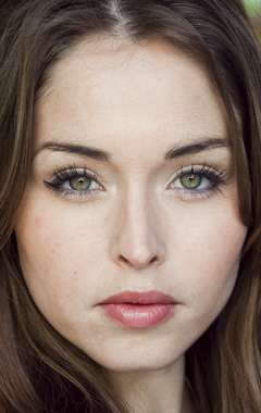 Актер Натали Крилл