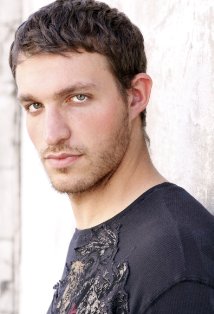 Актер Райан Де Квинтал