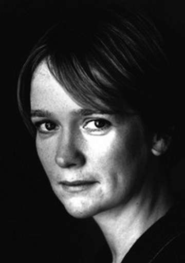 Фото Поппи Миллер