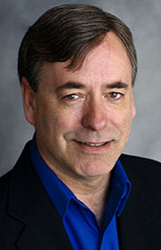 Актер Стив Дакота