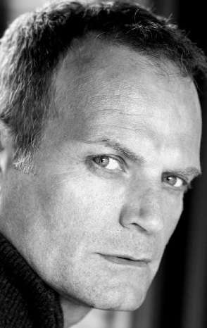 Актер Виктор Гарднер