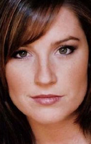 Актер Линдсэй Дэннис