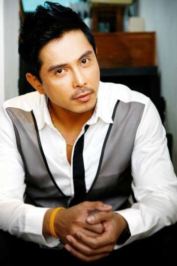 Актер Танаёнг Вонгтракул