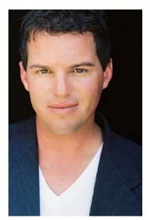 Актер Роберт Т. Паркер