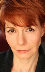 Актер Холли Хоукинс