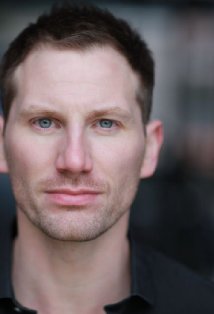 Актер Ник Корт