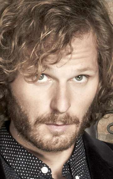 Актер Руперт Янг