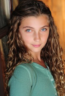 Актер Спенсер Лэйси Ганус