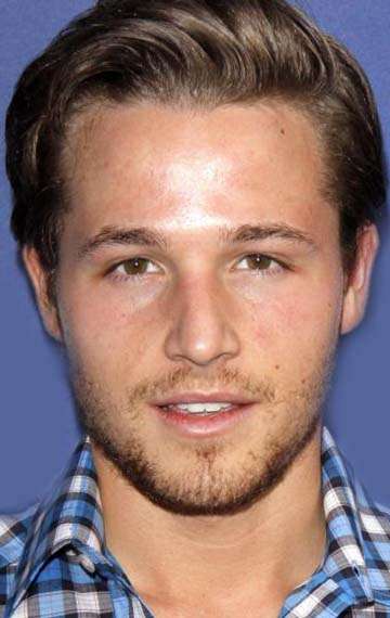 Актер Шон Пайфром