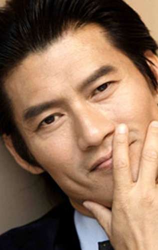 Актер Джеймс Пак