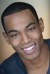 Актер Роджер Эдвардс