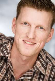 Актер Чад Моффитт